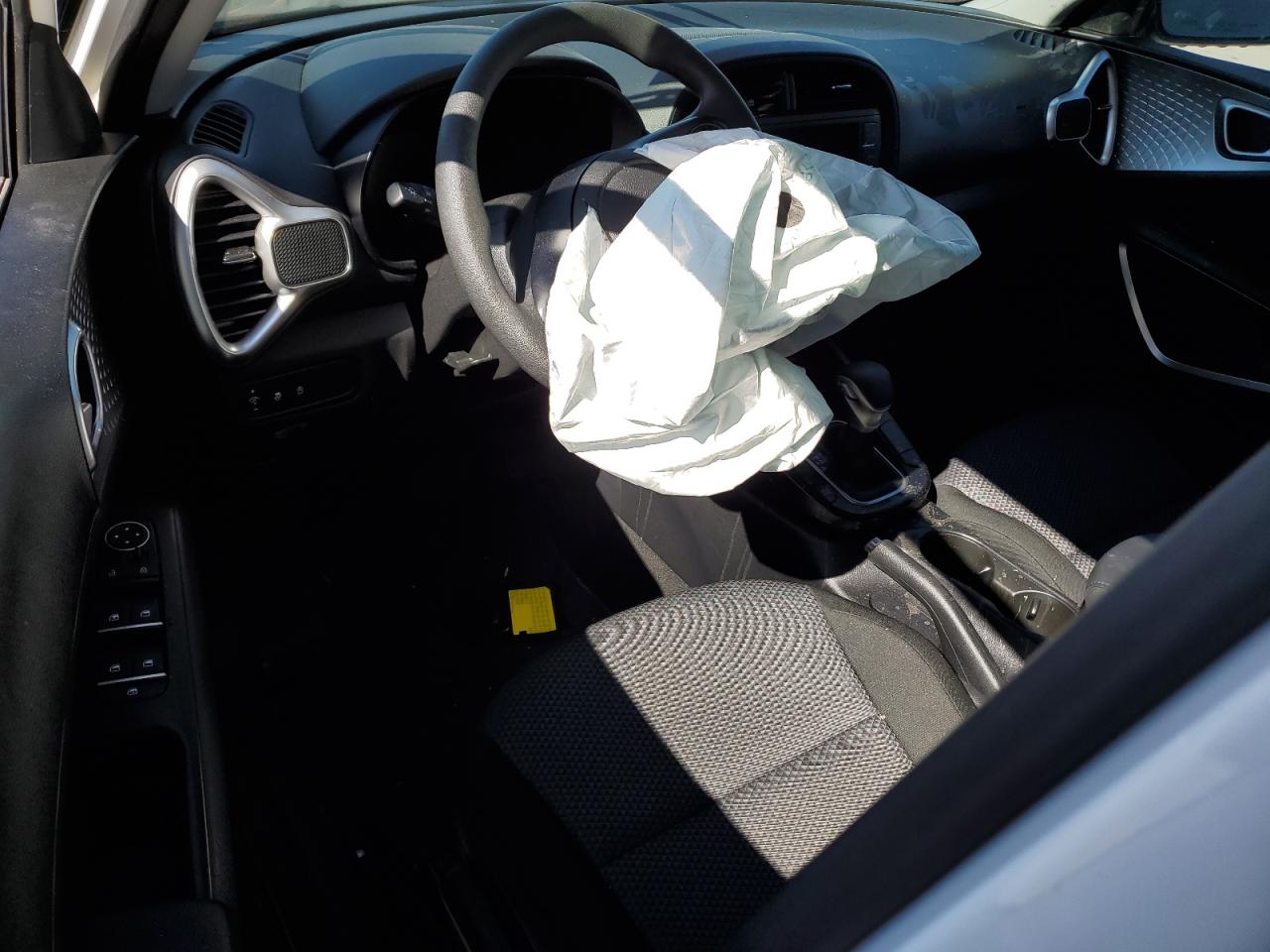 KNDJ23AU6P7211819 KIA SOUL 2023
