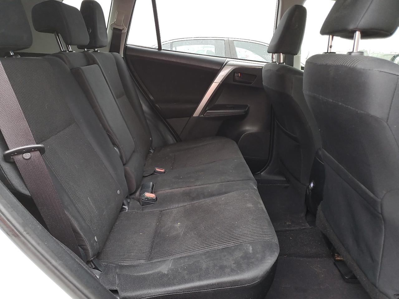 JTMZFREV1JJ189574 TOYOTA RAV4 2018