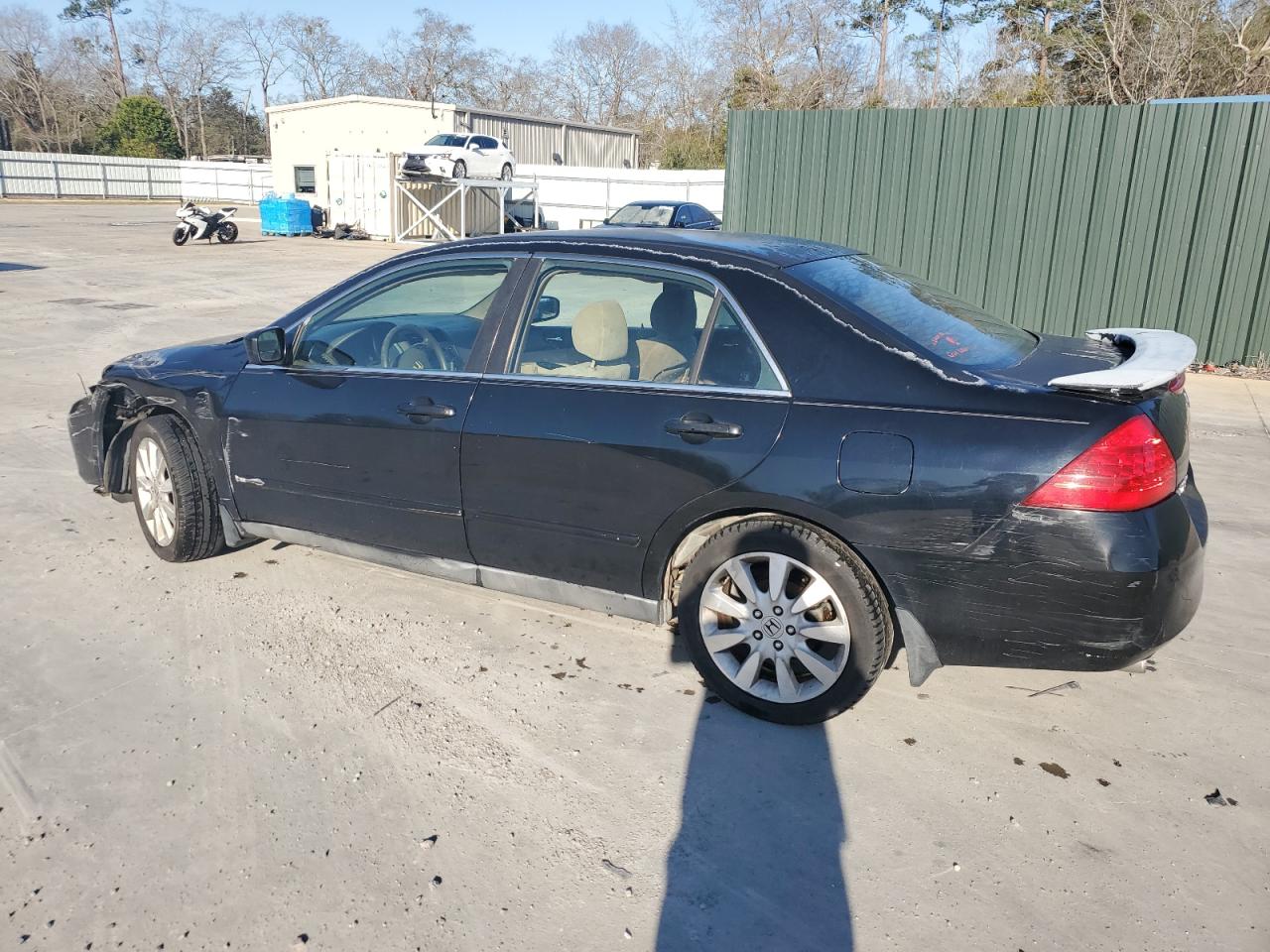 2007 Honda Accord - Image 2