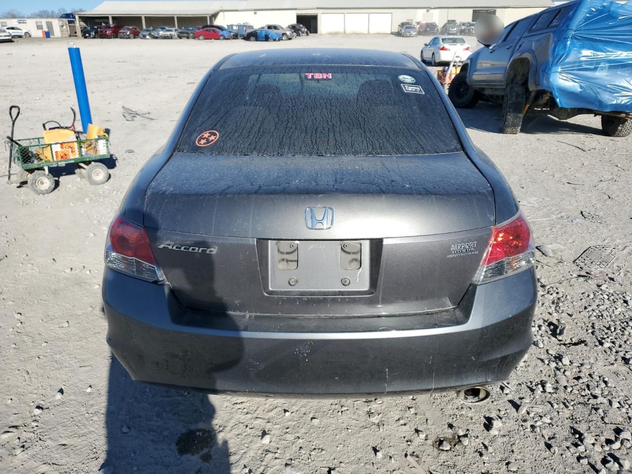 2009 Honda Accord - Image 6