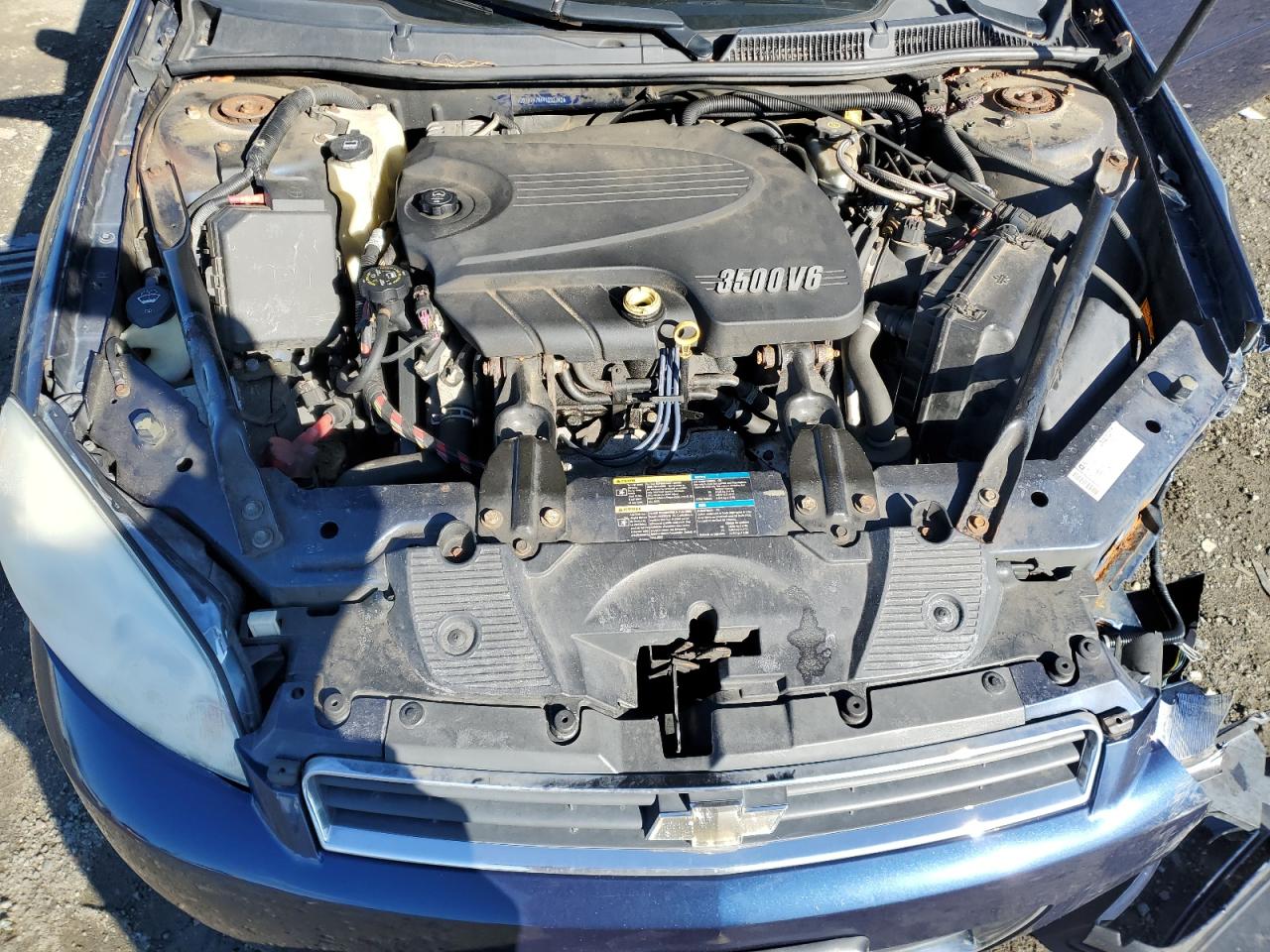 2009 Chevrolet Impala - Image 11