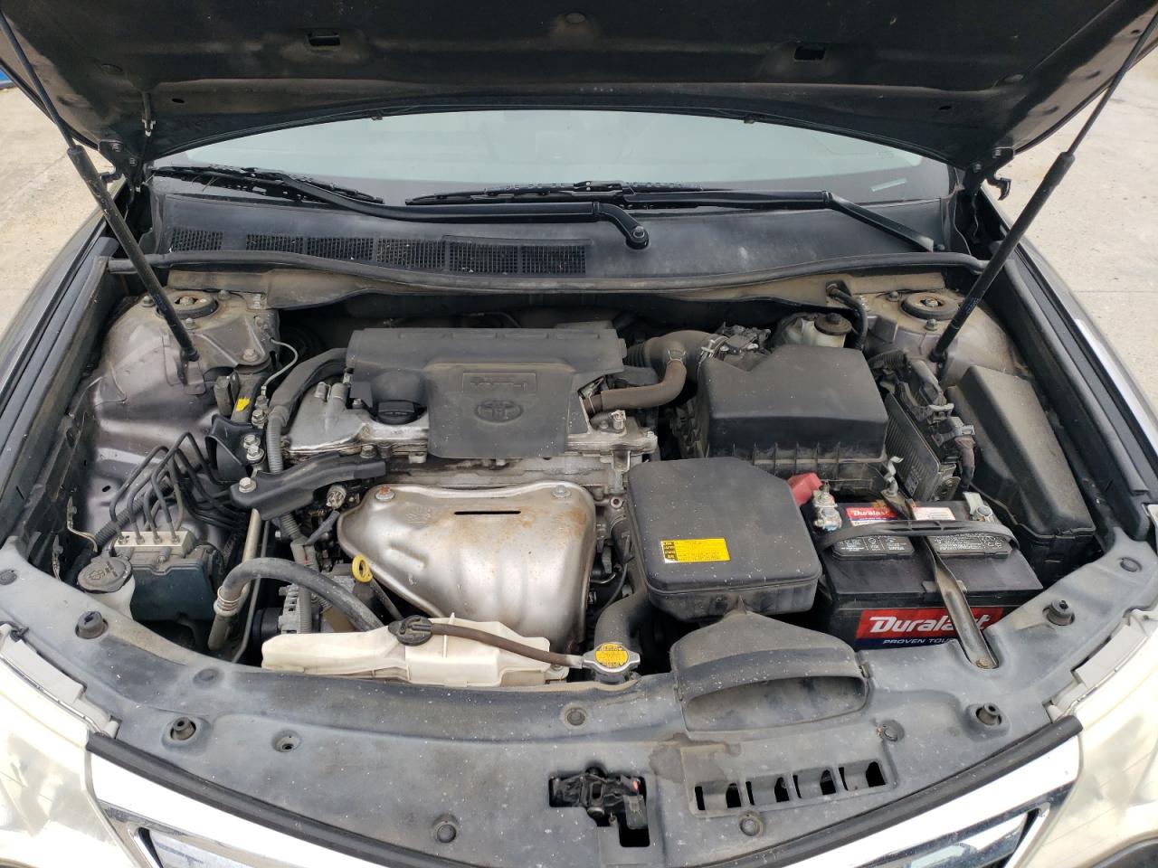 2014 Toyota Camry - Image 11