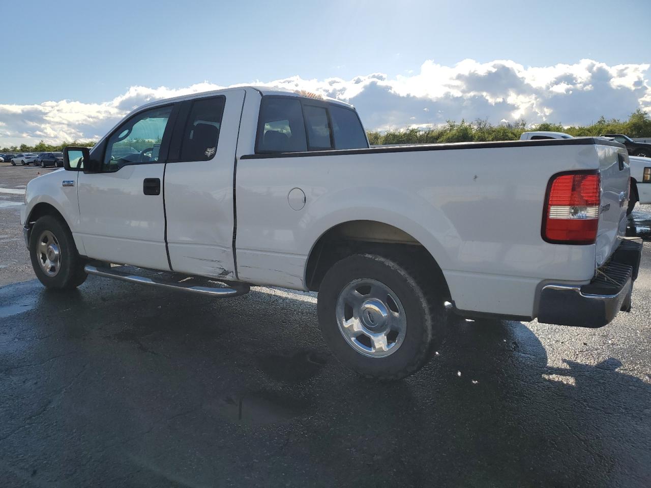 2006 Ford F-150 - Image 2