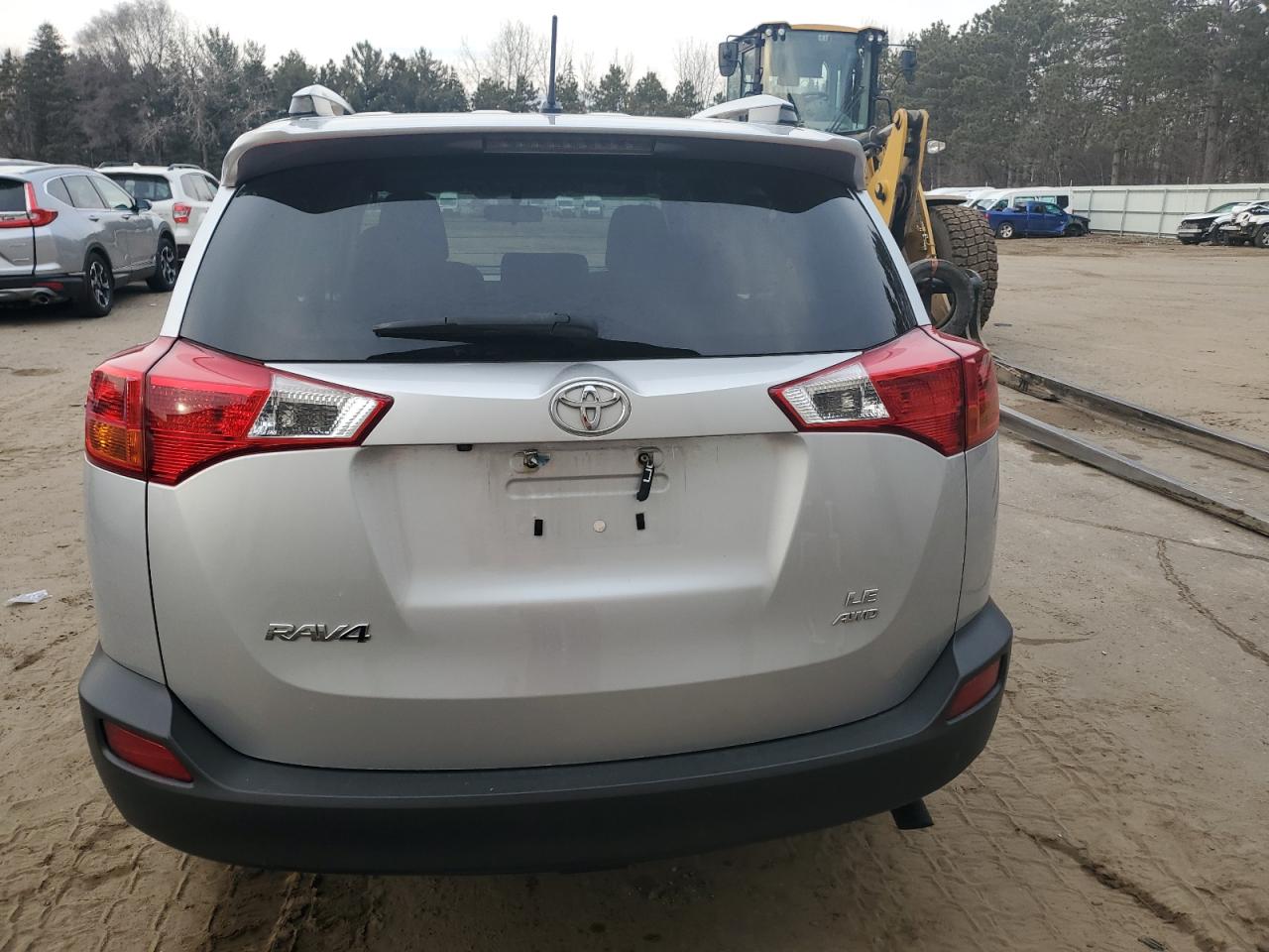 2015 Toyota RAV 4 - Image 6