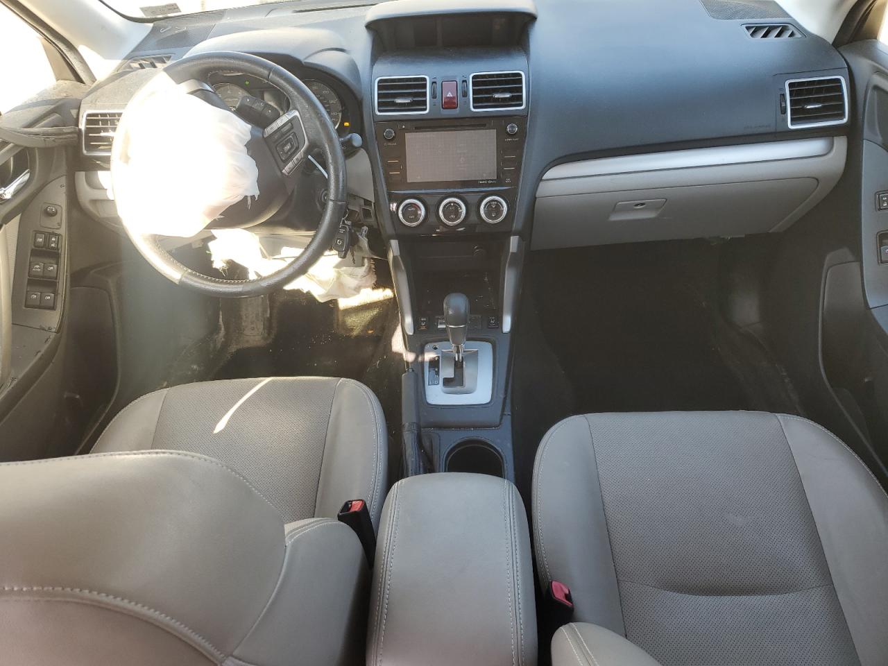 2016 Subaru Forester - Image 8