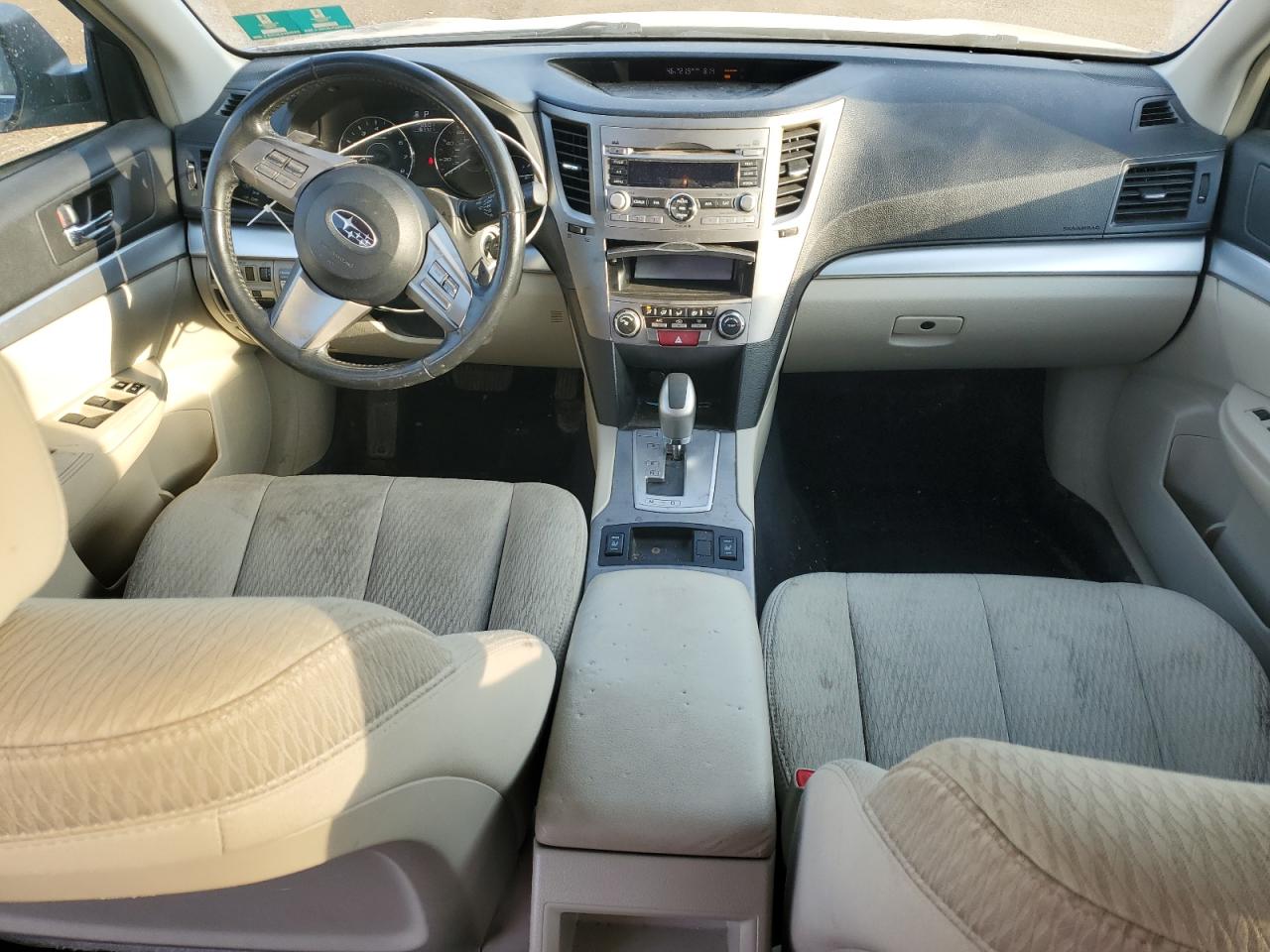 2011 Subaru Outback - Image 8