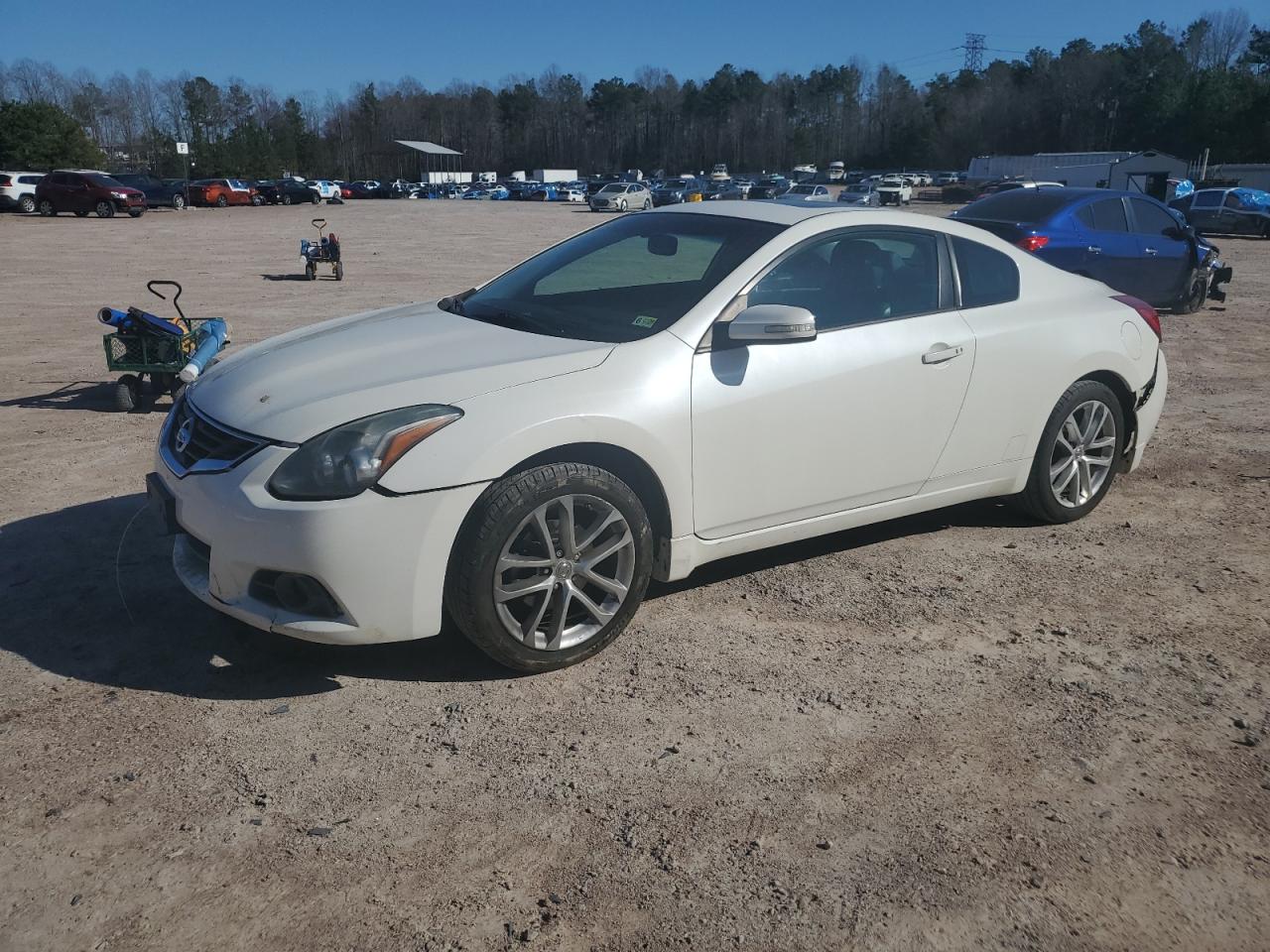 2011 Nissan Altima - Image 1