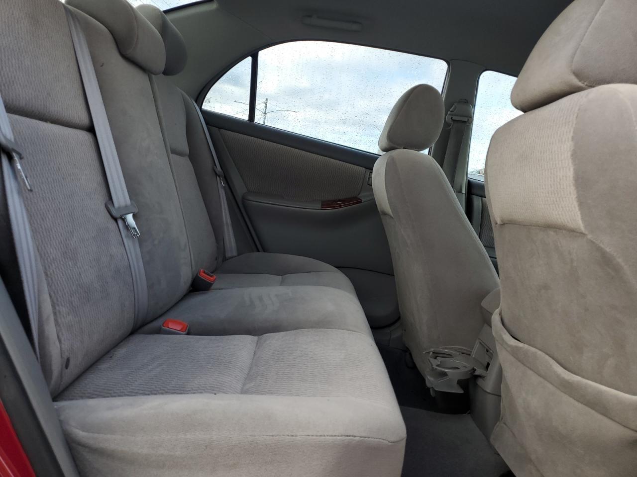 2005 Toyota Corolla - Image 10