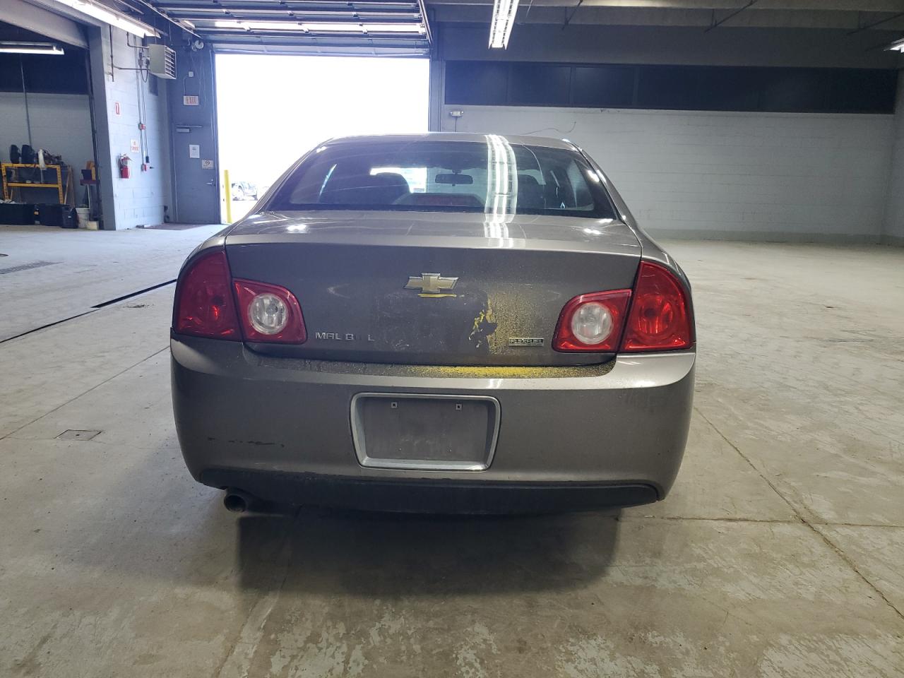 2010 Chevrolet Malibu - Image 6