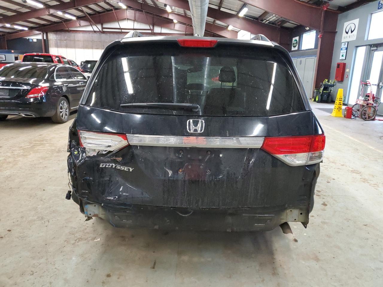 2015 Honda Odyssey - Image 6