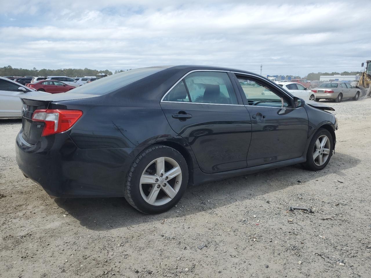 2012 Toyota Camry - Image 3