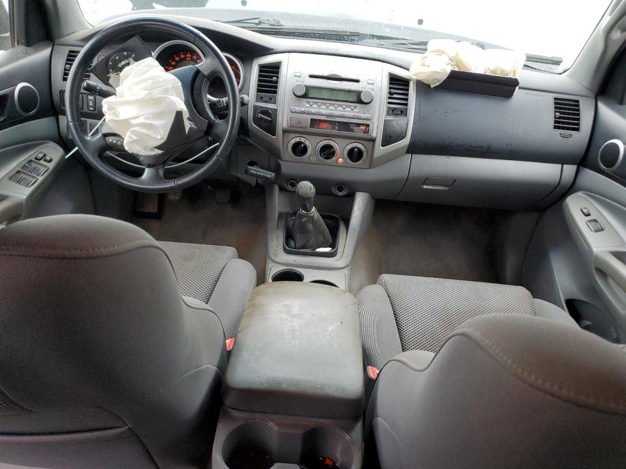 2006 Toyota Tacoma - Image 8