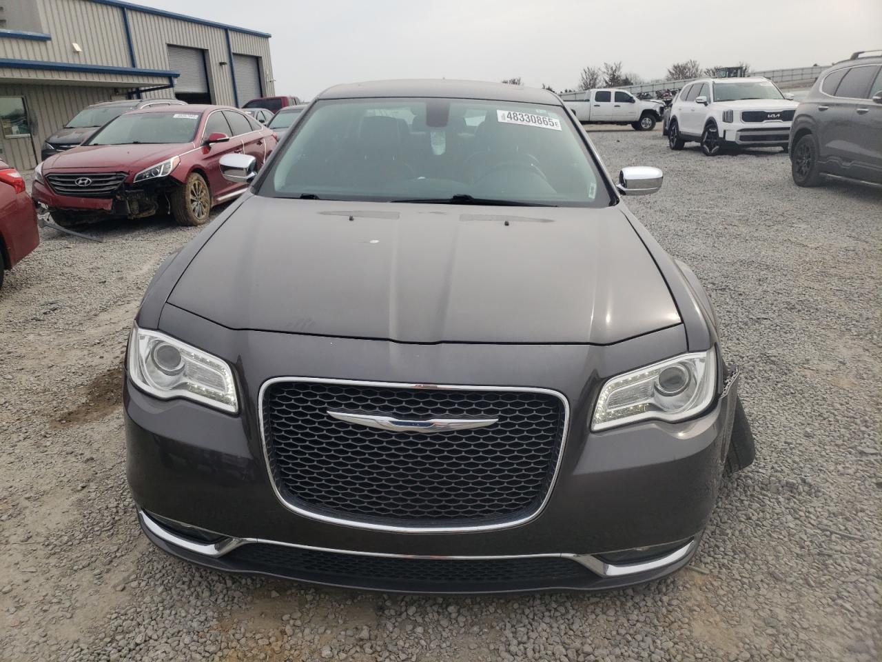 2016 Chrysler 300 - Image 5