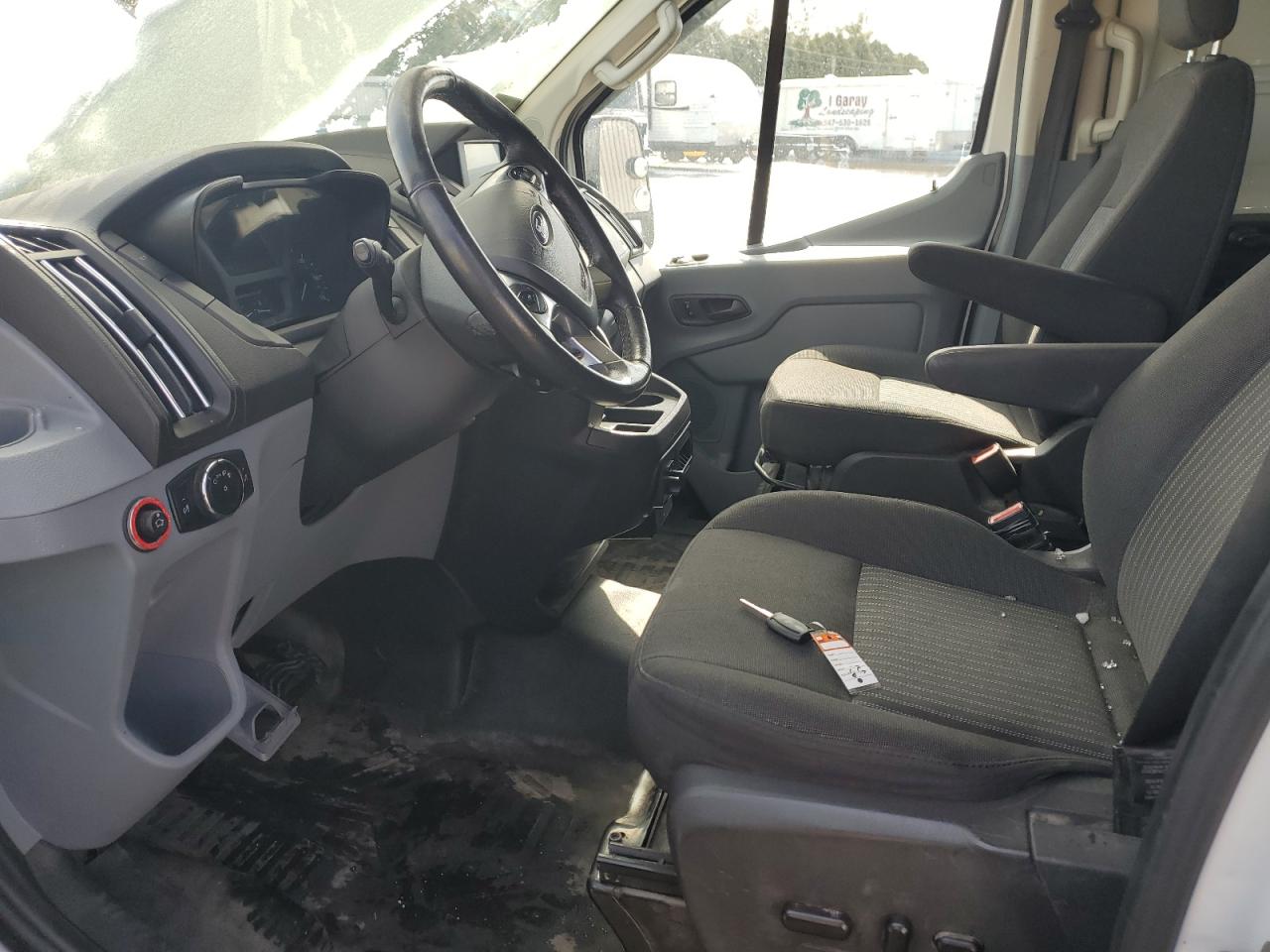 1FTYR1ZV8HKA27377 FORD TRANSIT 2017