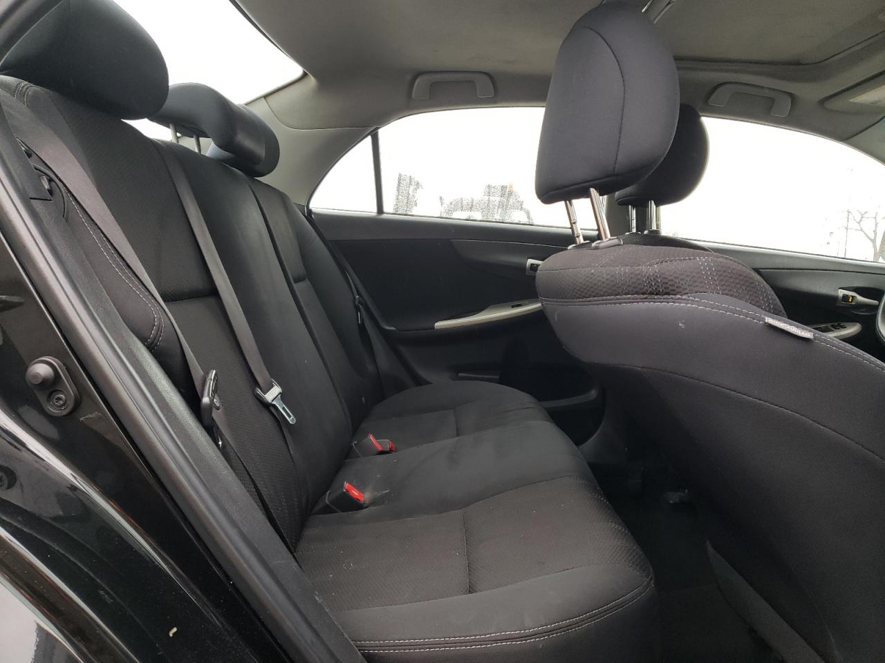 2012 Toyota Corolla - Image 10