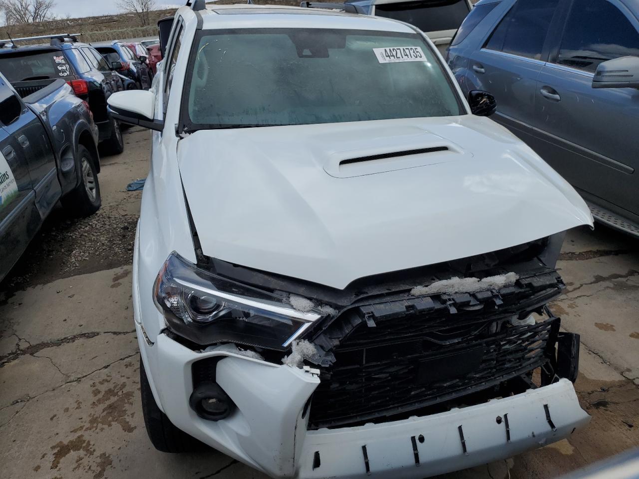 2021 Toyota 4Runner - Image 5