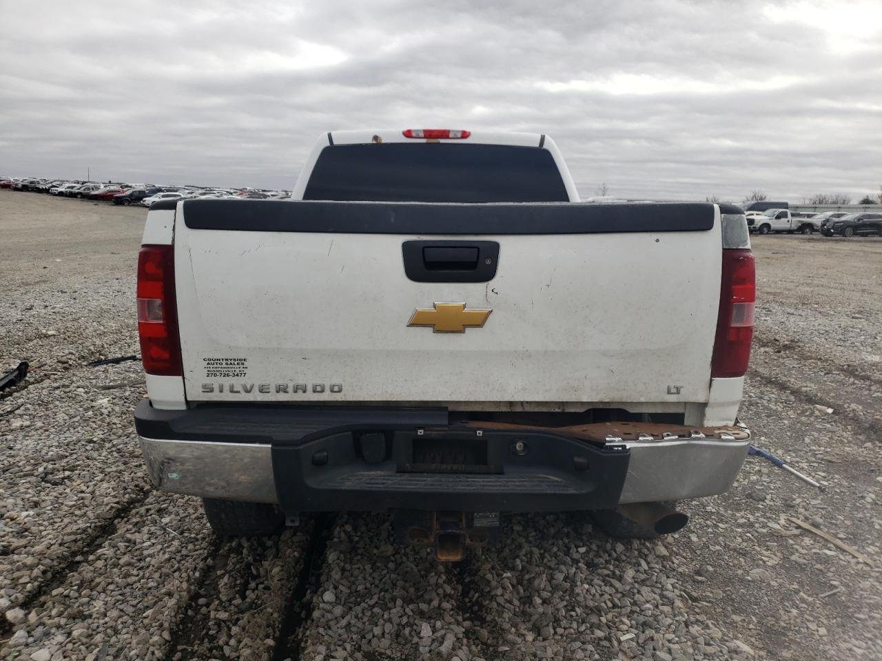 2013 Chevrolet Silverado - Image 6