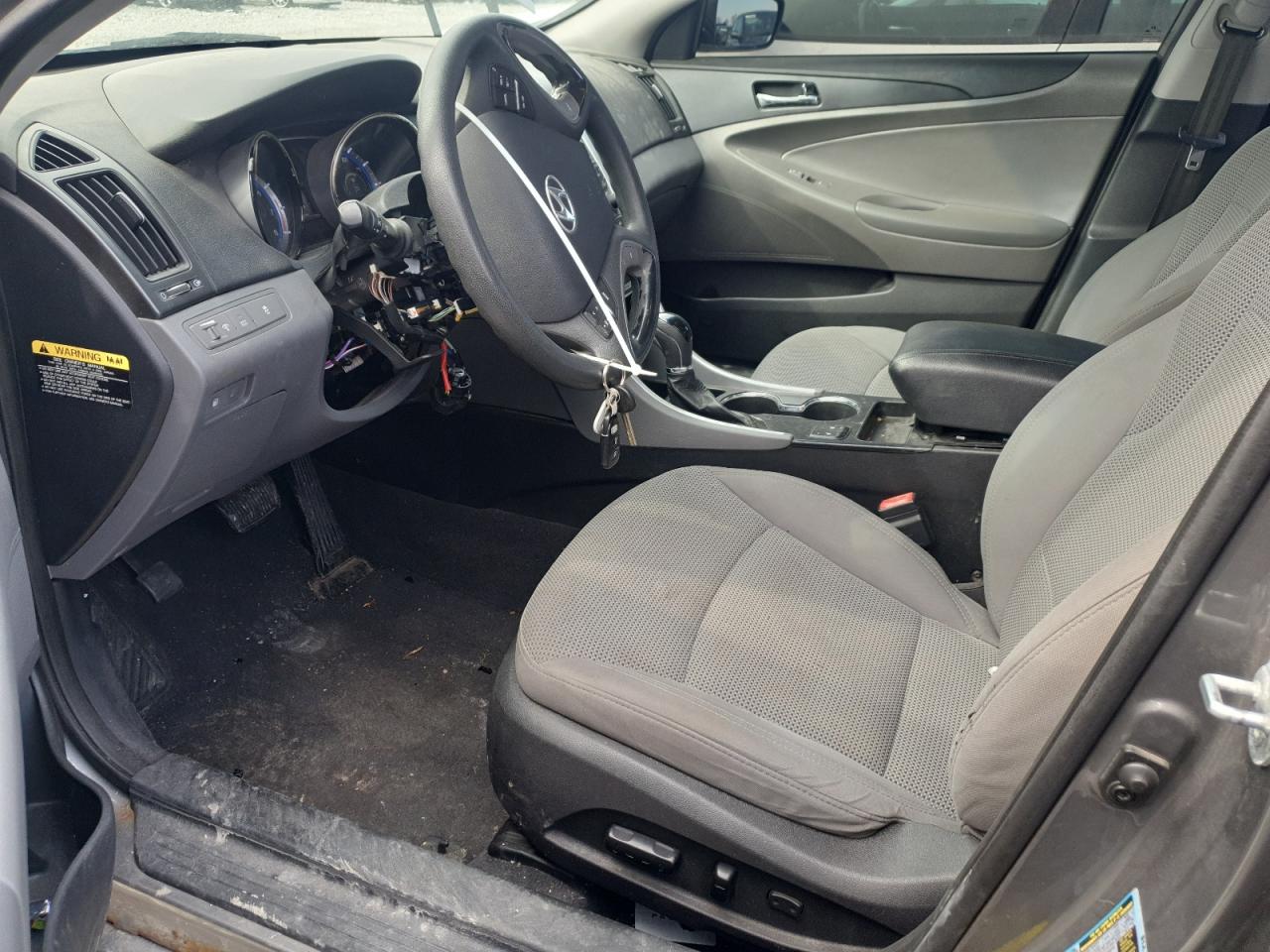 2013 Hyundai Sonata - Image 7