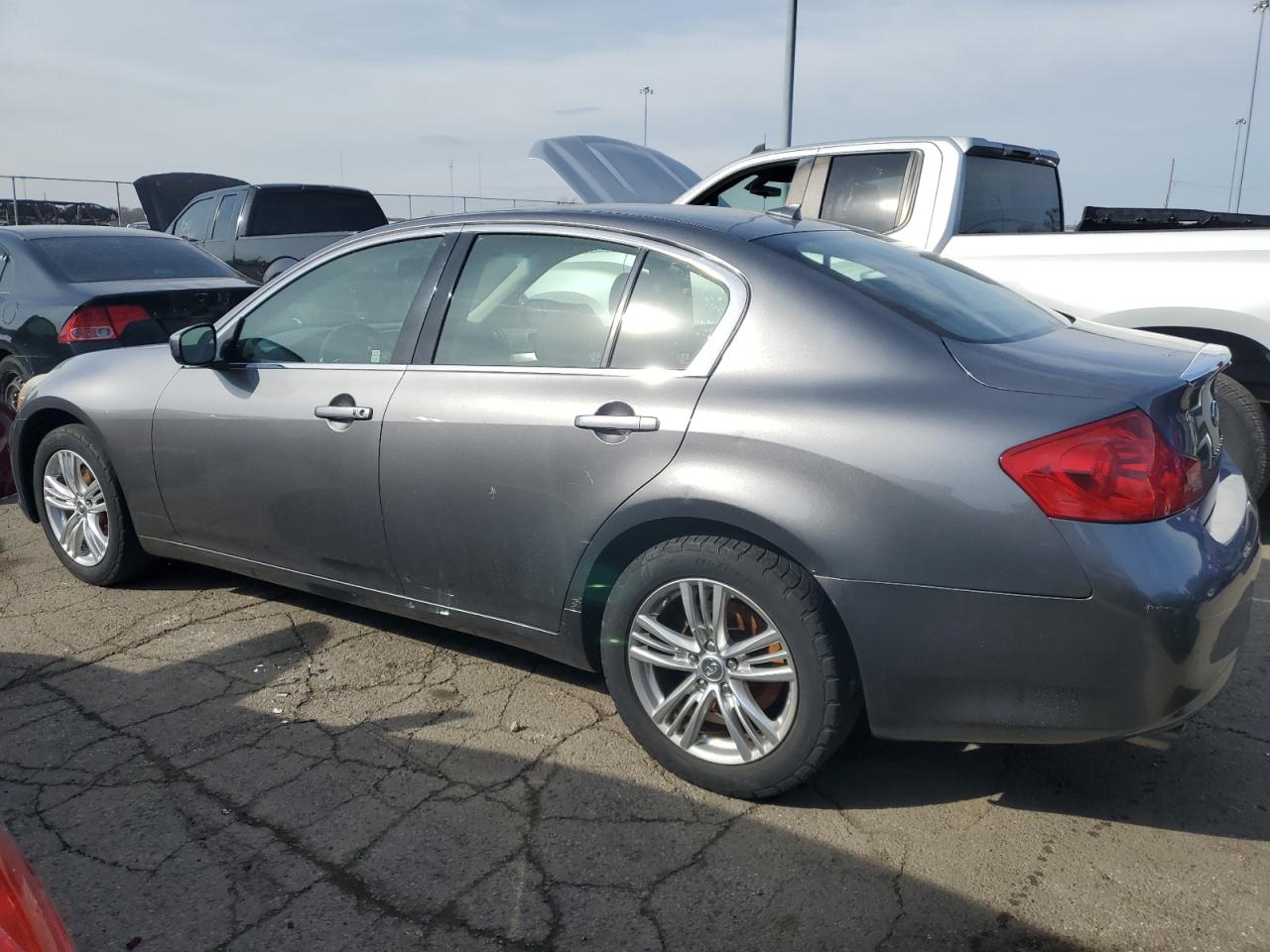 2011 Infiniti G - Image 2