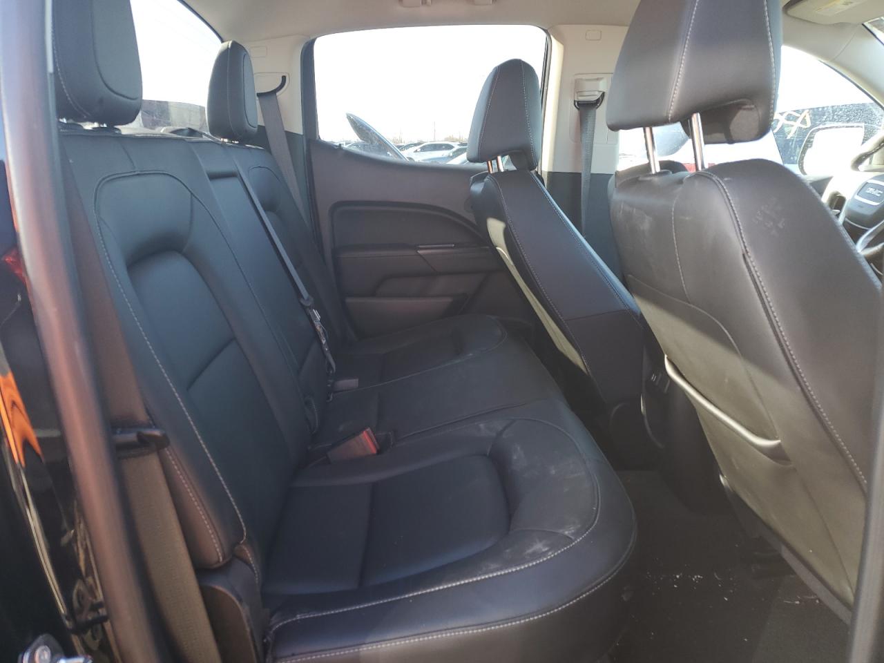 2015 GMC Canyon - Image 10