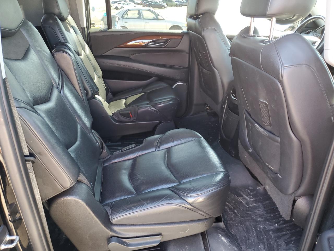 2018 Cadillac Escalade - Image 11