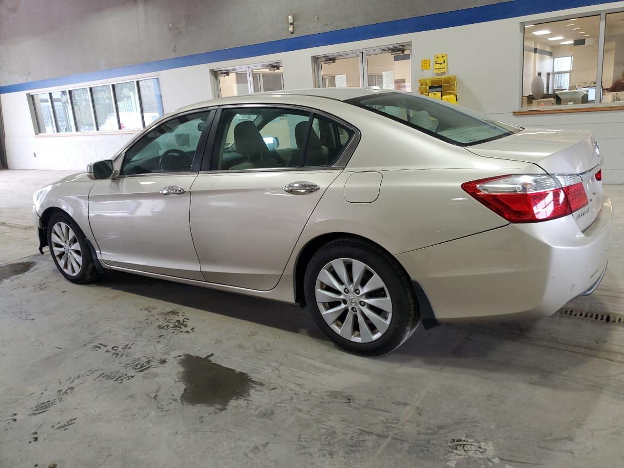 2014 Honda Accord - Image 2