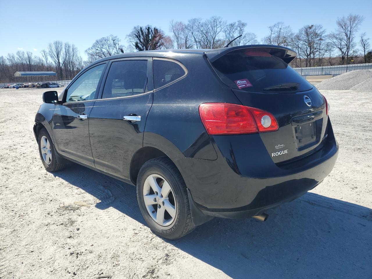 2010 Nissan Rogue - Image 2