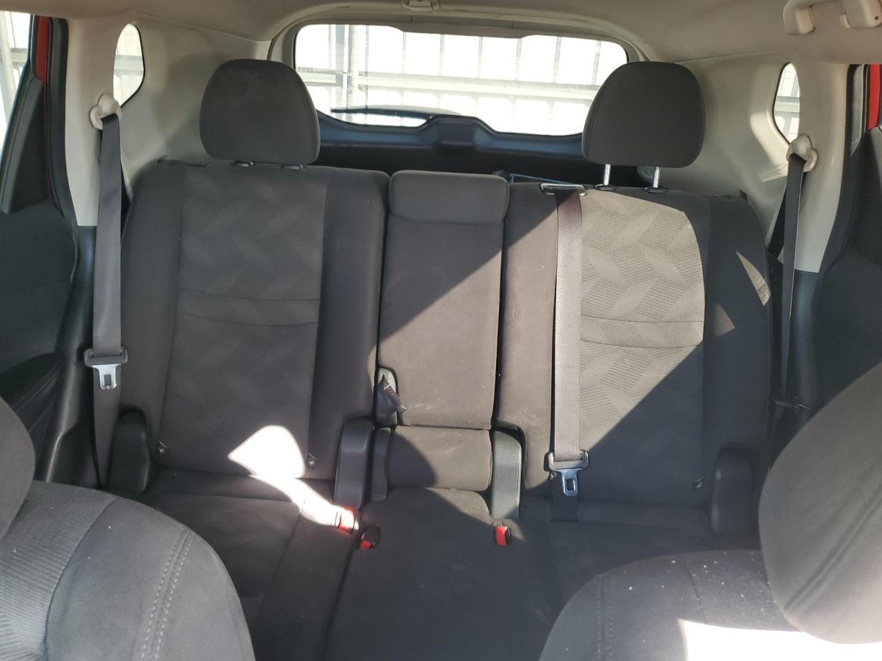 KNMAT2MV1GP737495 NISSAN ROGUE 2016