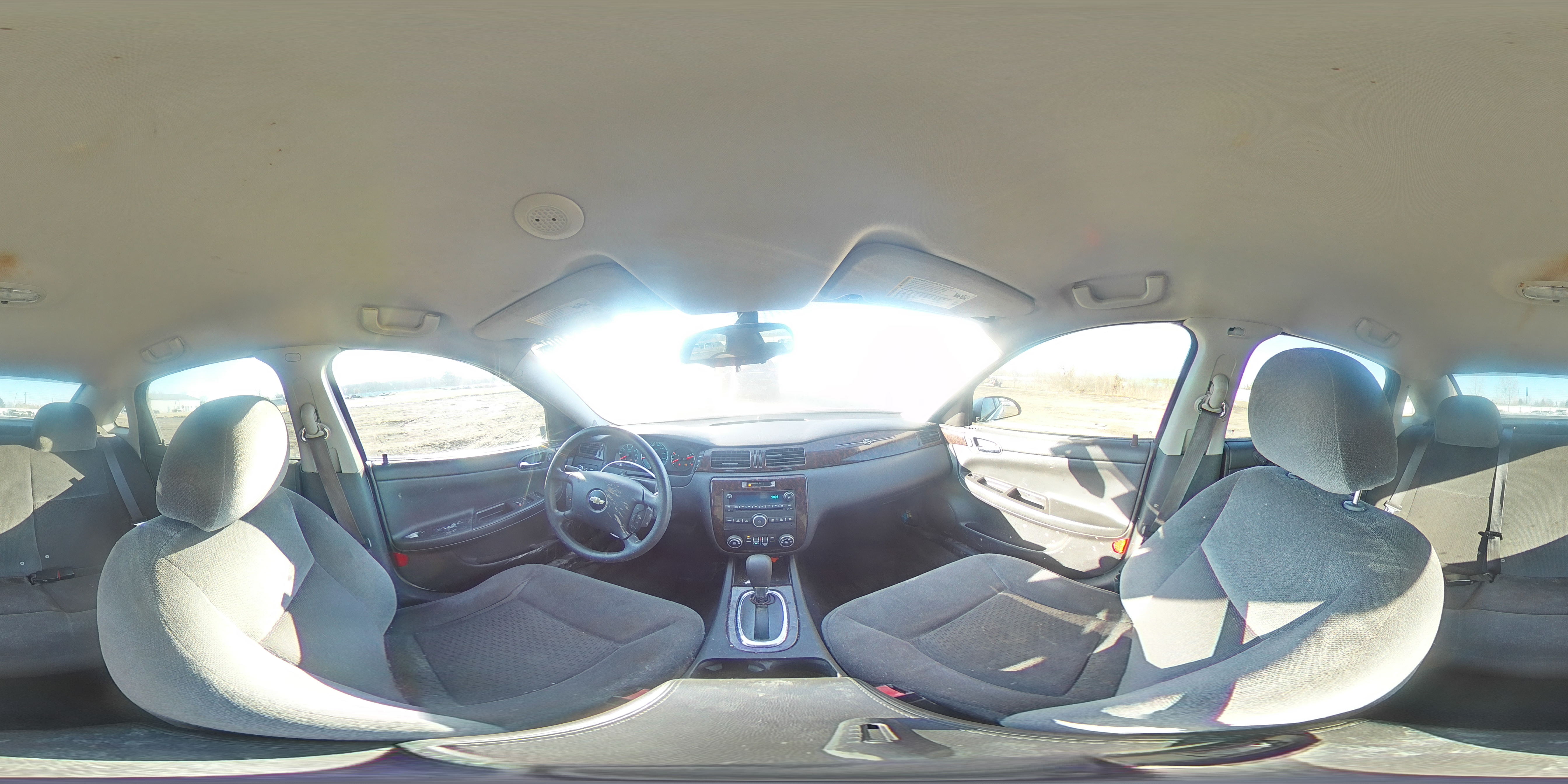 2016 Chevrolet Impala - Image 13
