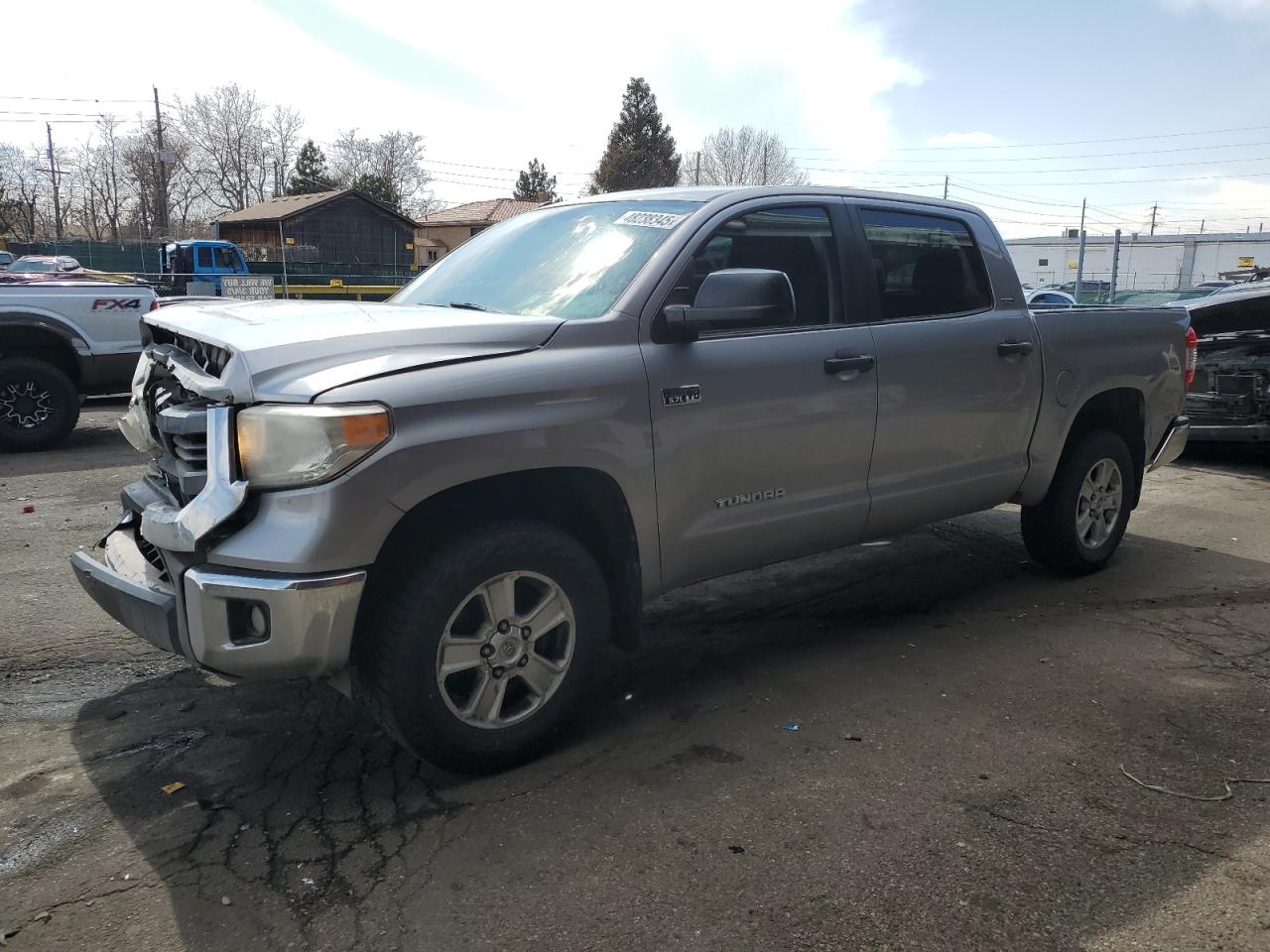 2015 Toyota Tundra Crewmax Sr5 продається в Denver, CO - Front End