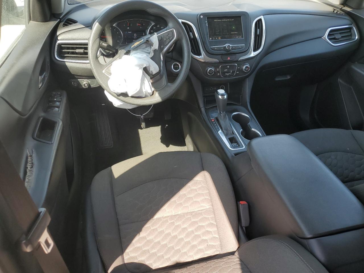 3GNAXKEV5KS526109 CHEVROLET EQUINOX 2019