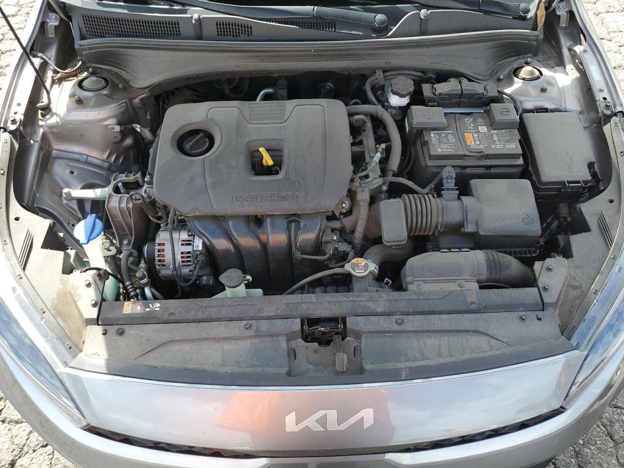 2023 Kia Forte - Image 11