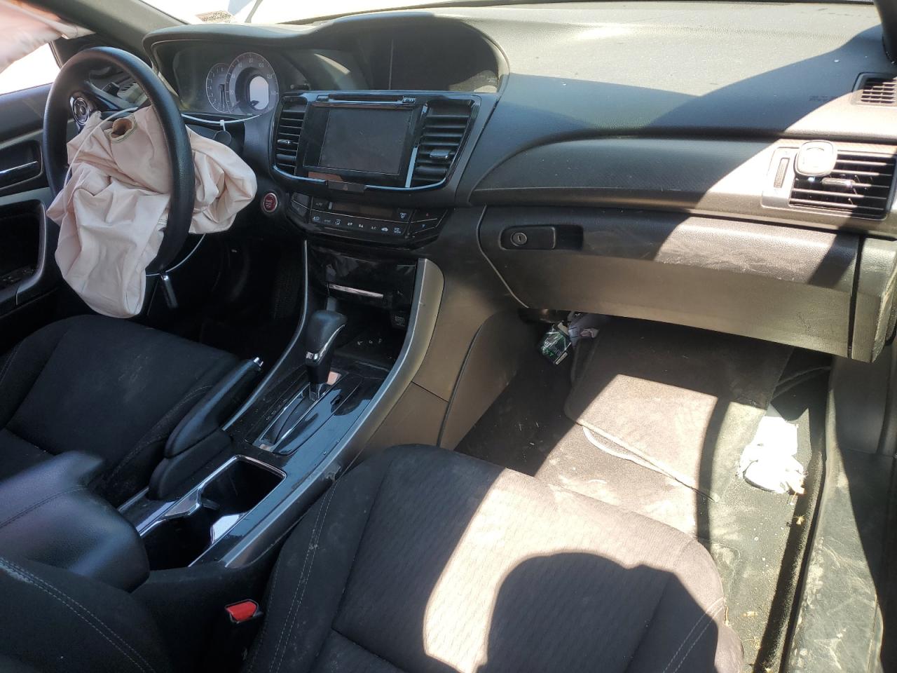 1HGCT1B58GA010977 HONDA ACCORD 2016