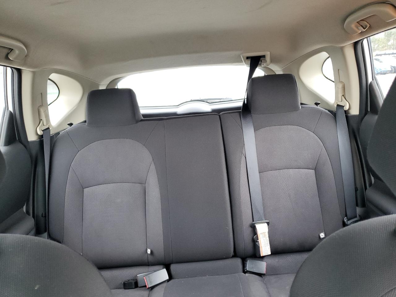 2011 Nissan Rogue - Image 10