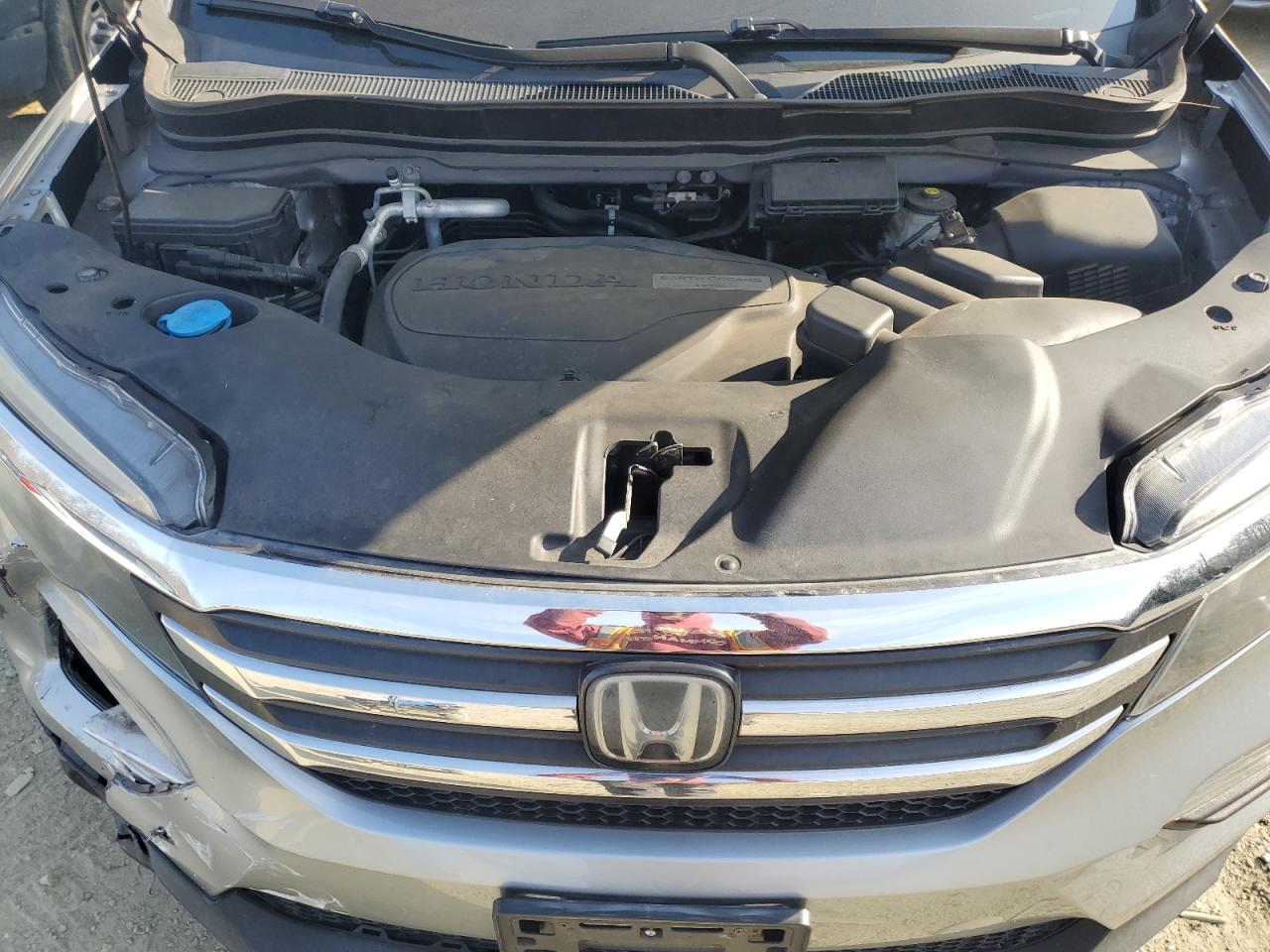 2017 Honda Pilot - Image 13