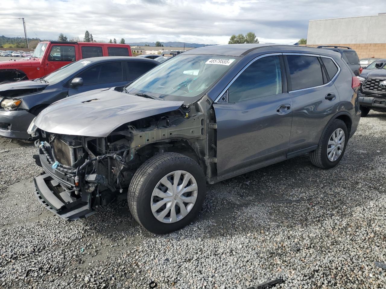 5N1AT2MNXHC815227 NISSAN ROGUE 2017