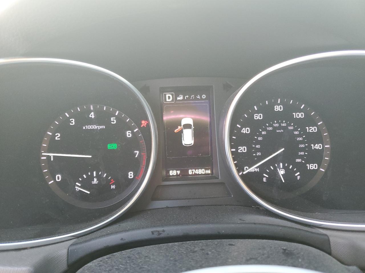 2017 Hyundai Santa Fe - Image 9