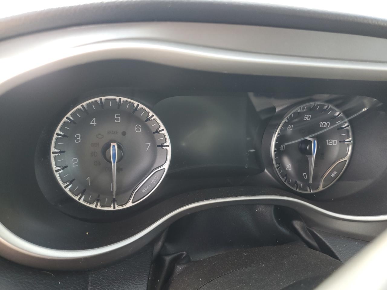 2022 Chrysler Pacifica - Image 9