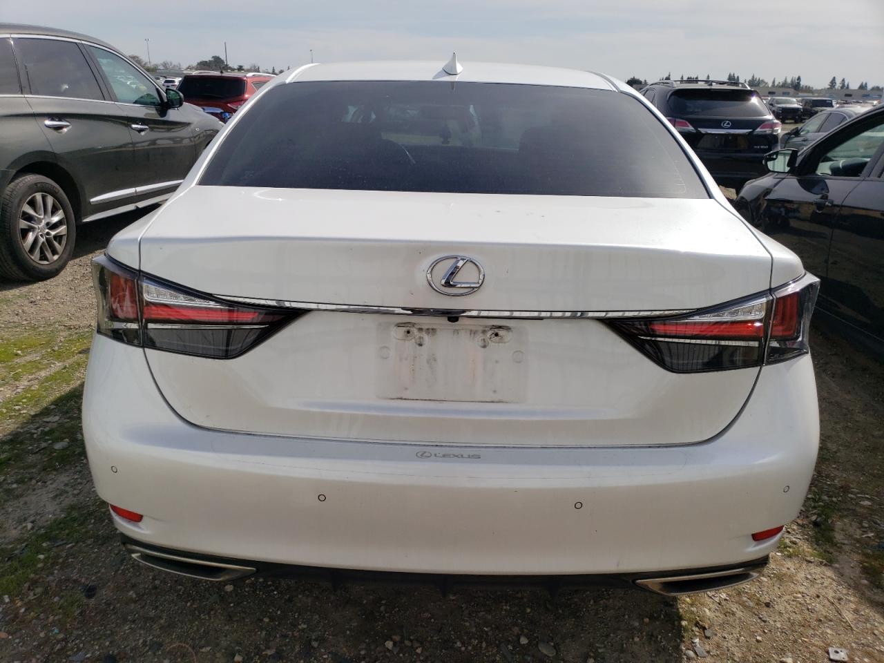 2016 Lexus GS - Image 6