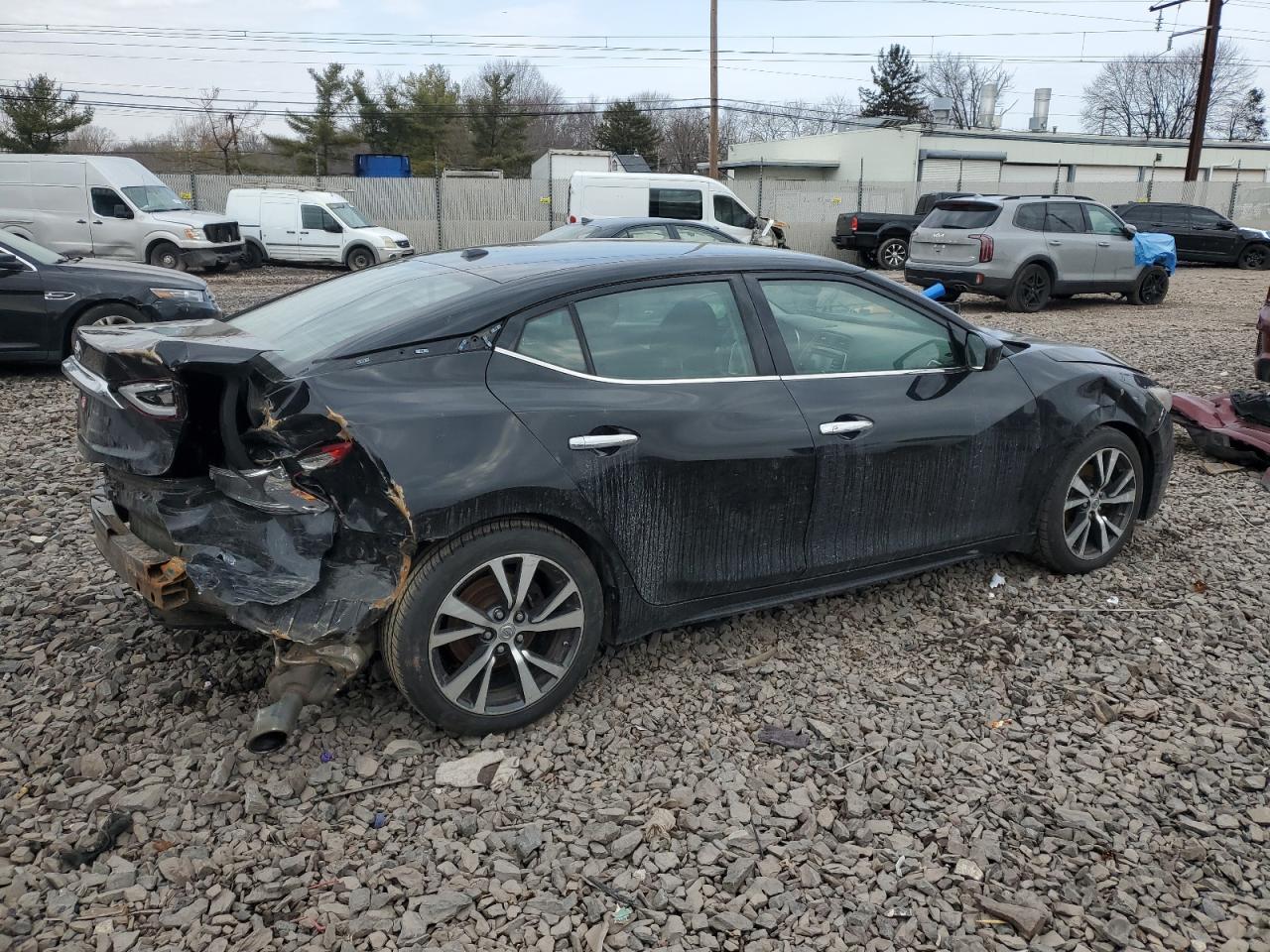 2017 Nissan Maxima - Image 3