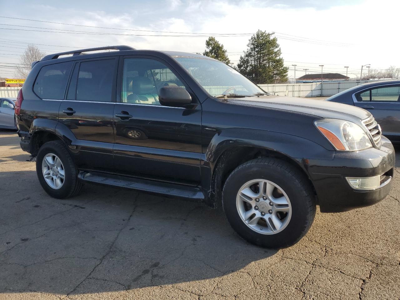 2004 Lexus GX - Image 4