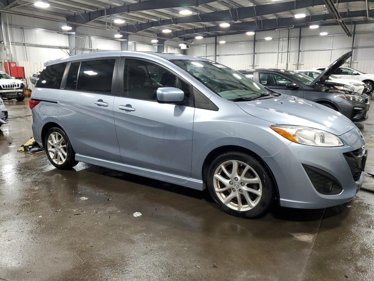 2012 Mazda 5 - Image 4