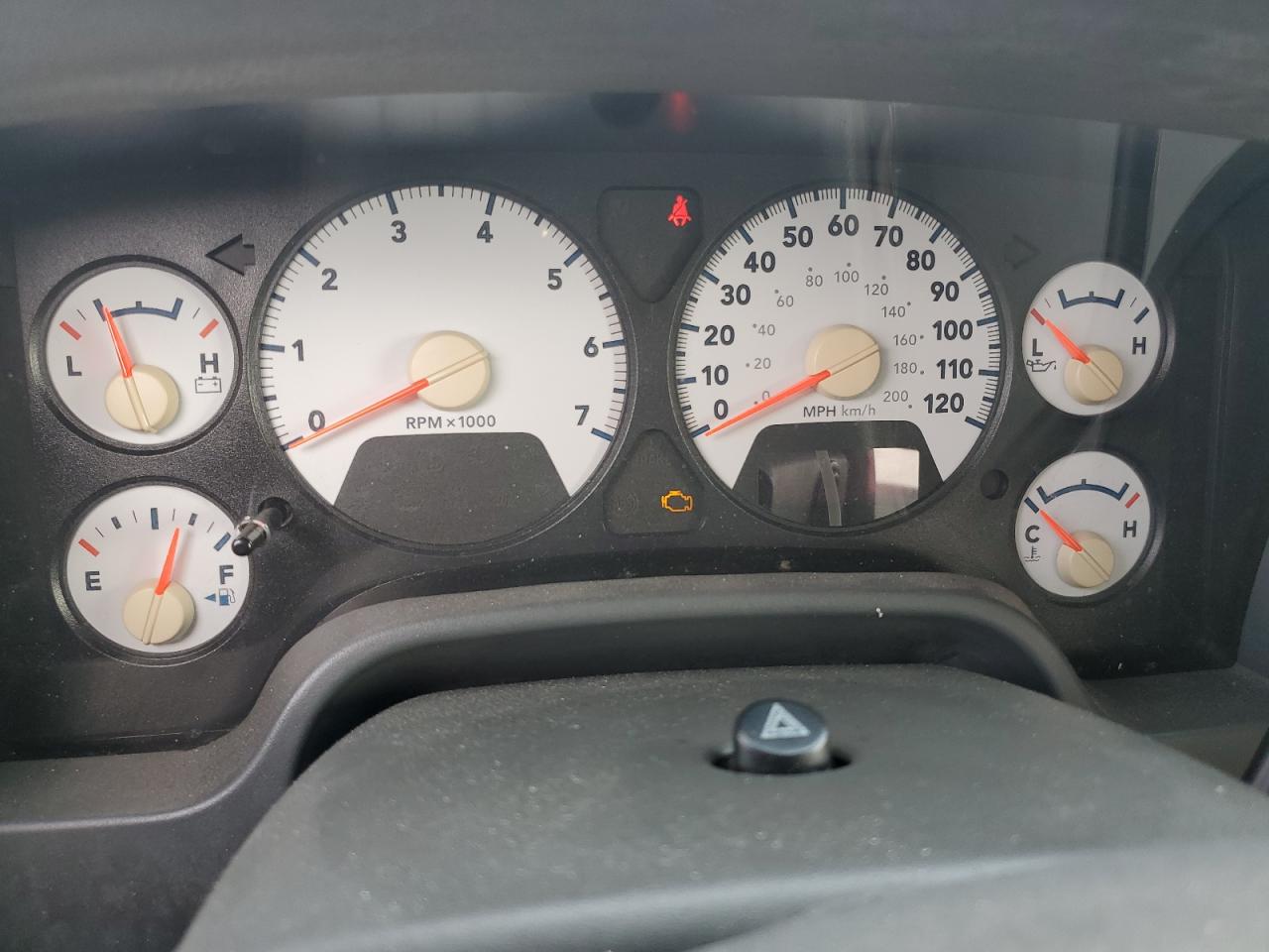 2007 Dodge RAM - Image 9