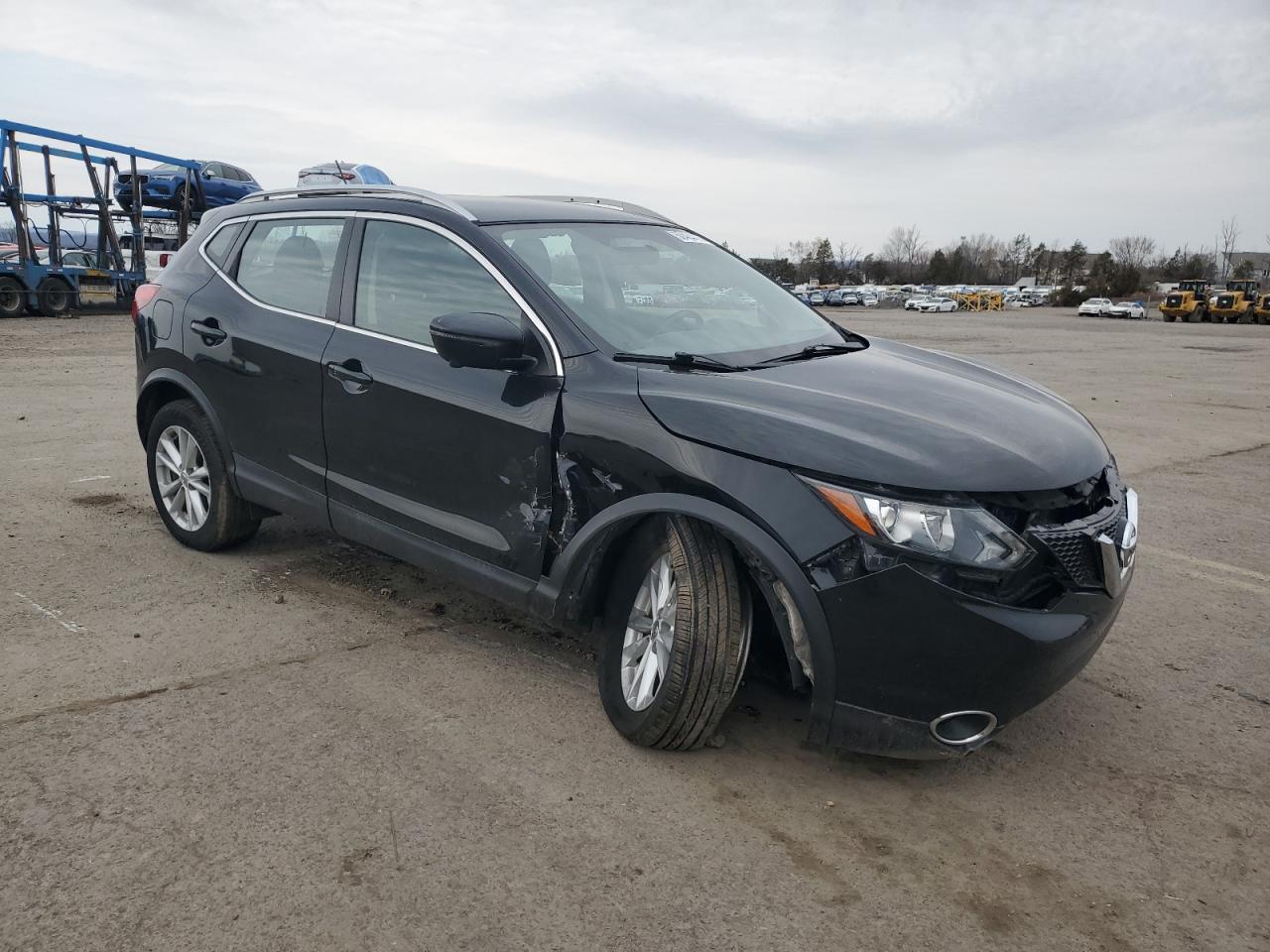 JN1BJ1CR9HW142896 NISSAN ROGUE 2017
