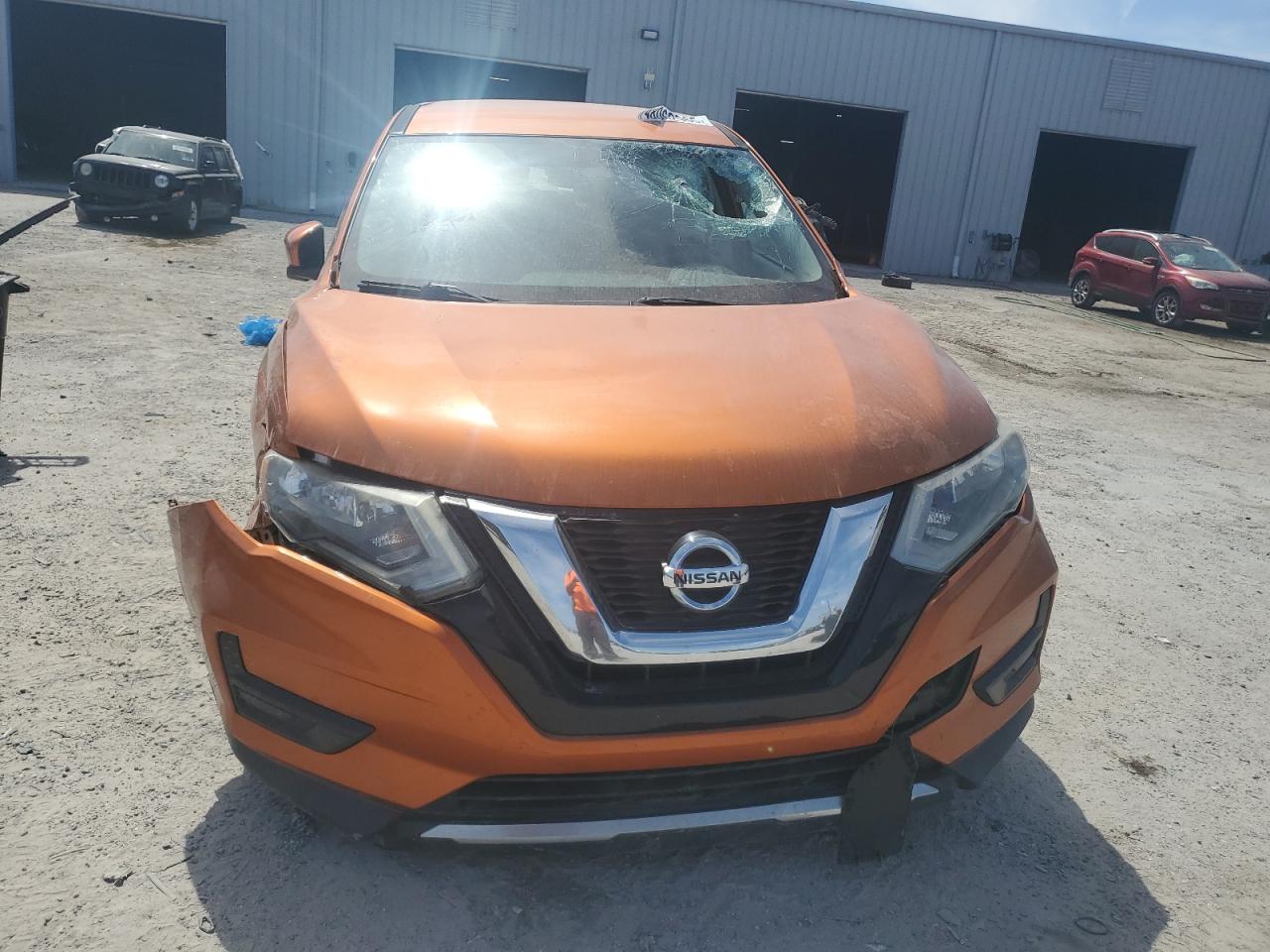 5N1AT2MT4HC733962 NISSAN ROGUE 2017