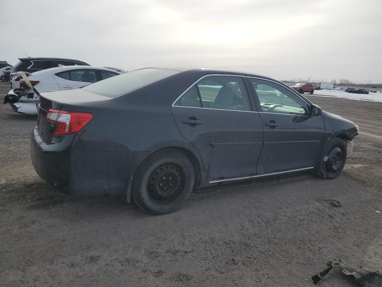 2014 Toyota Camry - Image 3