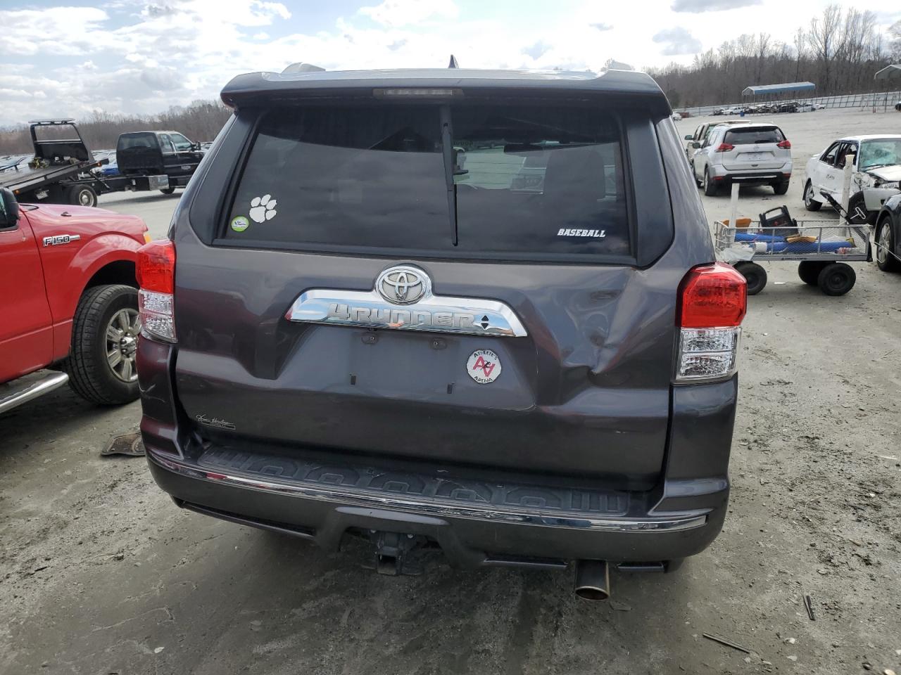 2013 Toyota 4Runner - Image 6