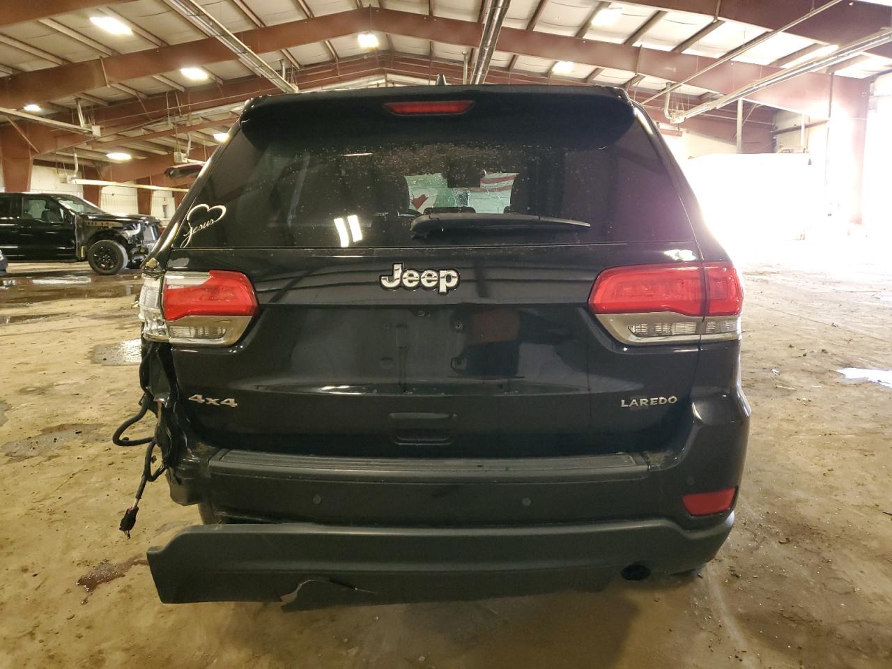 2018 Jeep Grand Cherokee - Image 6