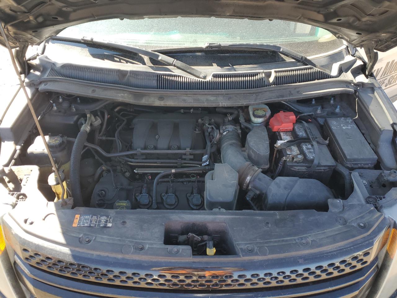 2014 Ford Explorer - Image 12
