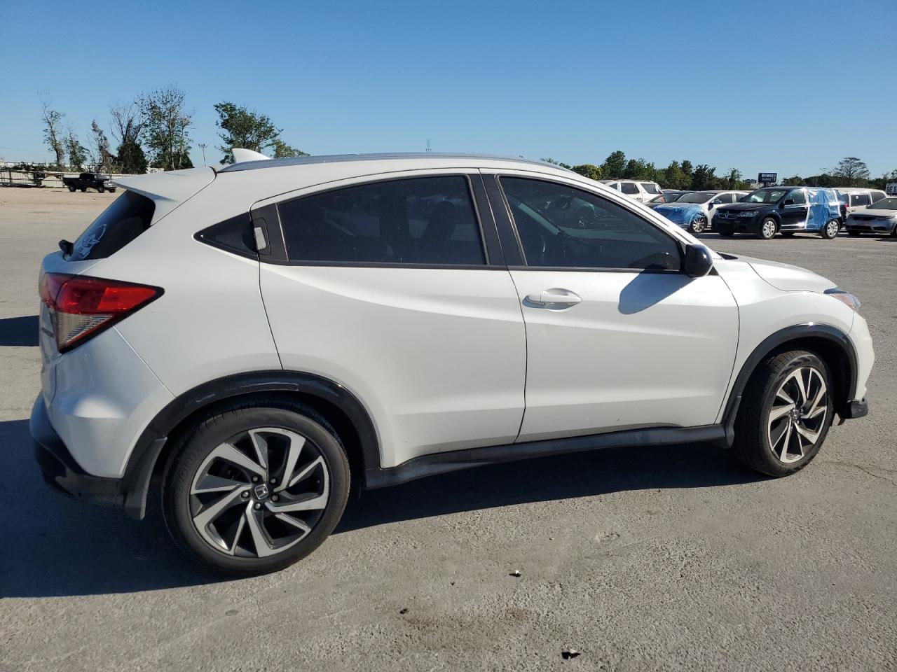 3CZRU5H13KM702815 HONDA HR-V 2019